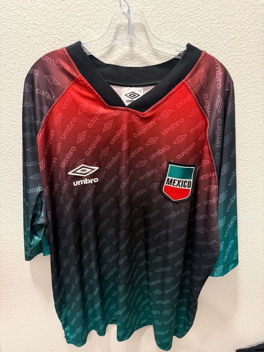 Umbro Mexico Soccer Jersey Size XL Red Black Green